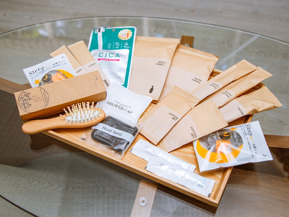 ベーシック ツインルーム ダブルベッド 2 台 禁煙 マウンテンビュー 客室4 | 奏の森リゾート　フォレストグランピング