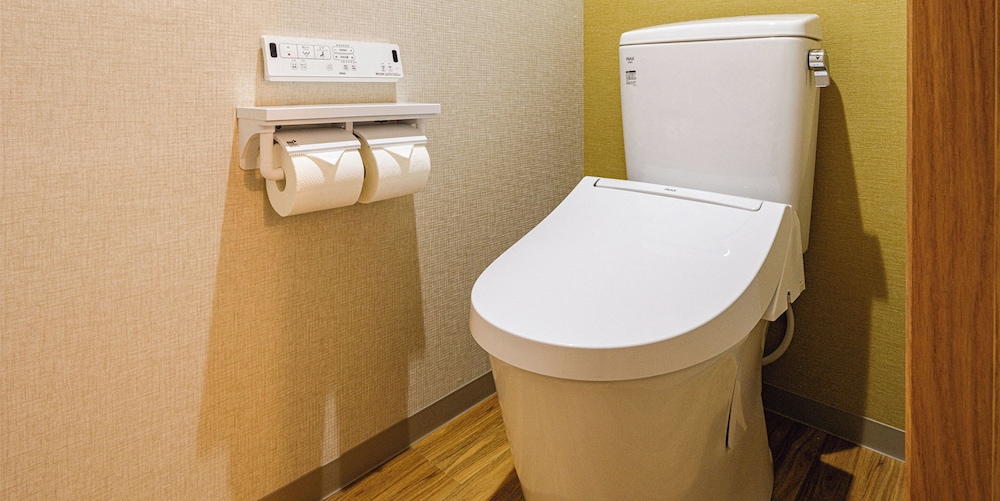 エコノミー ツインルーム バスルーム1 | Hotel Espasion Pontocho