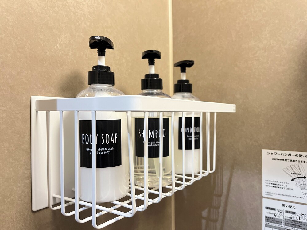 ベーシック ツインルーム 共用バスルーム3 | métisse stay