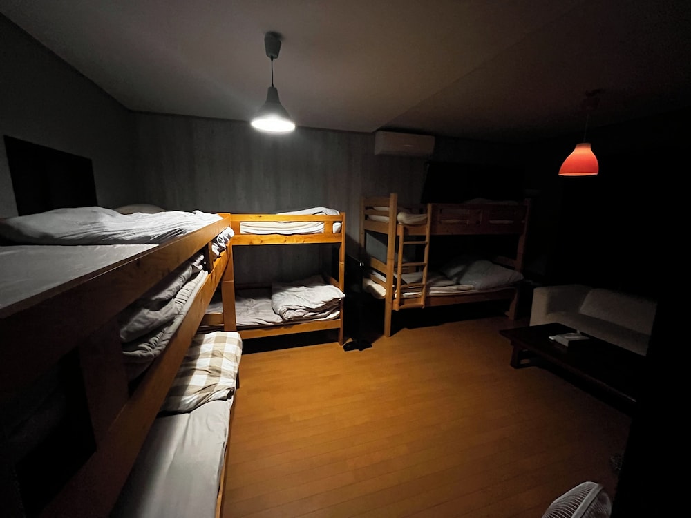 ルーム ラナイ パークビュー 客室1 | ドライブイン一宮