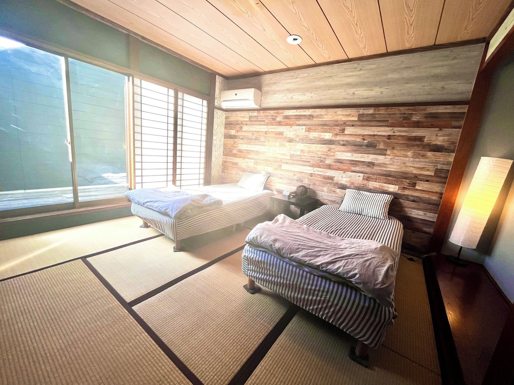 客室1 | ドライブイン一宮