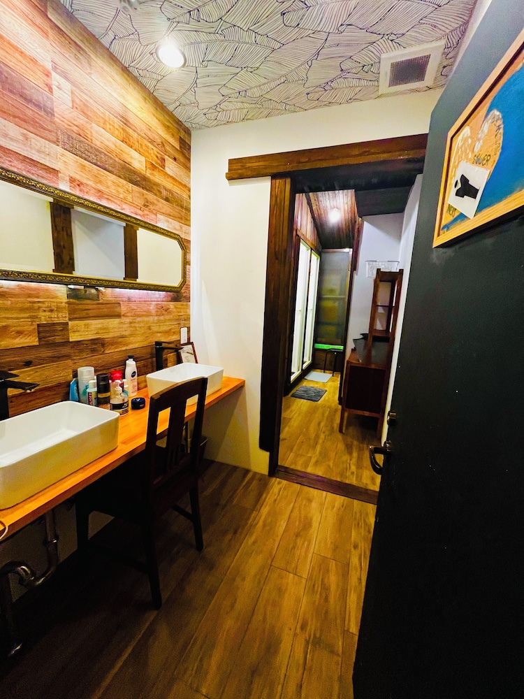 ベーシック ツインルーム パークビュー バスルームの設備0 | ドライブイン一宮