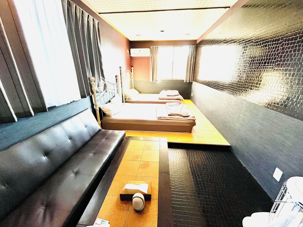 ファミリー アパートメント パークビュー 客室7 | ドライブイン一宮