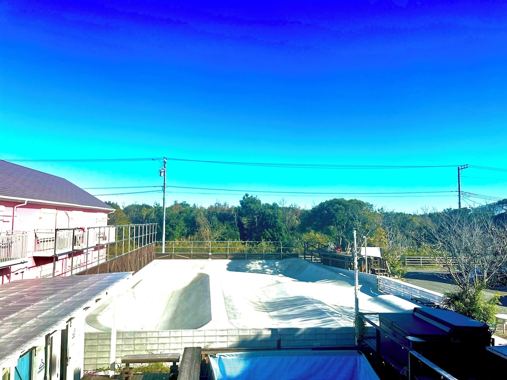 ベーシック ツインルーム パークビュー パーク ビュー0 | ドライブイン一宮