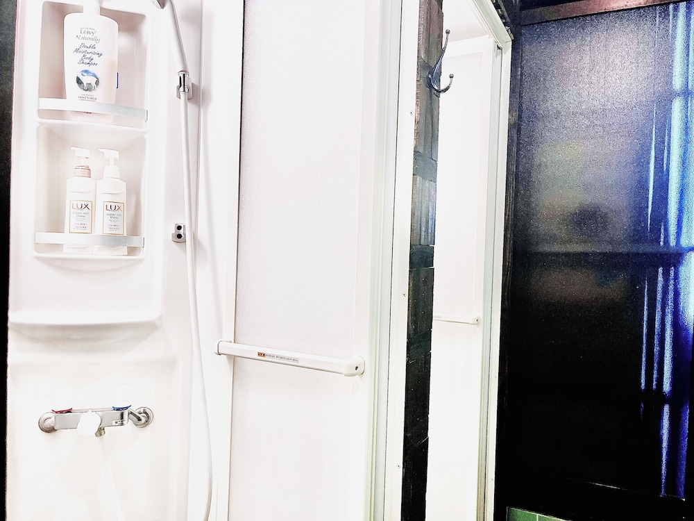 ベーシック ツインルーム パークビュー 客室8 | ドライブイン一宮