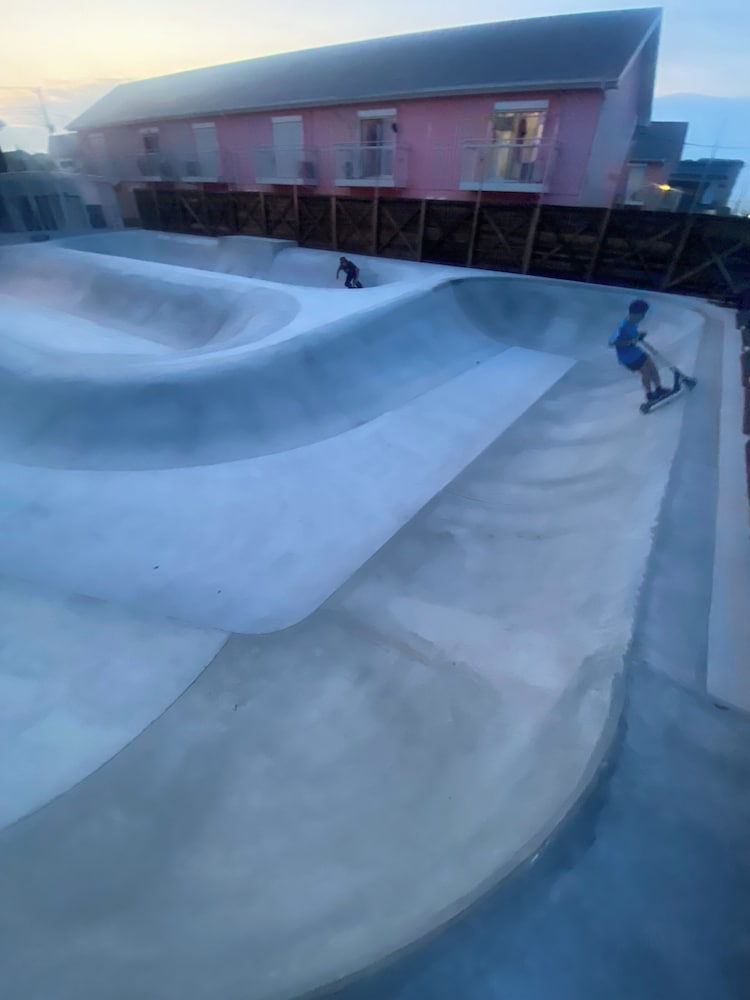 屋外バンケット スペース1 | ドライブイン一宮