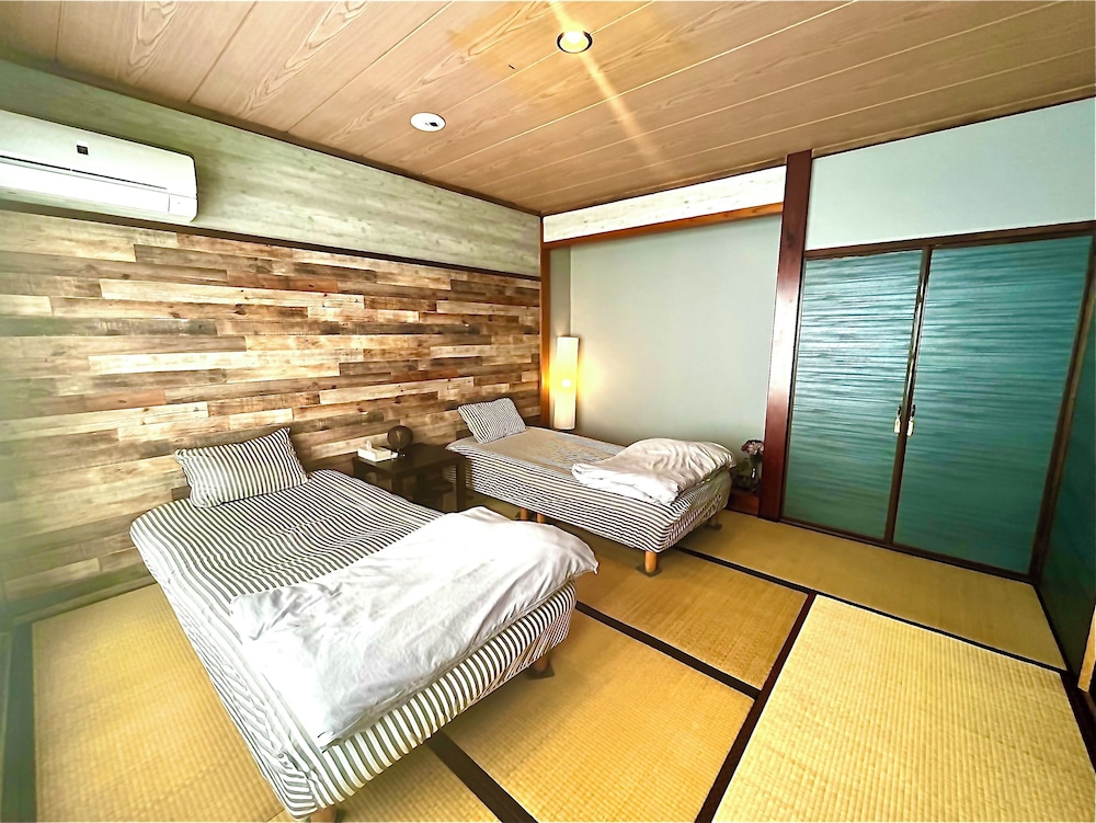 ベーシック ツインルーム パークビュー 客室7 | ドライブイン一宮