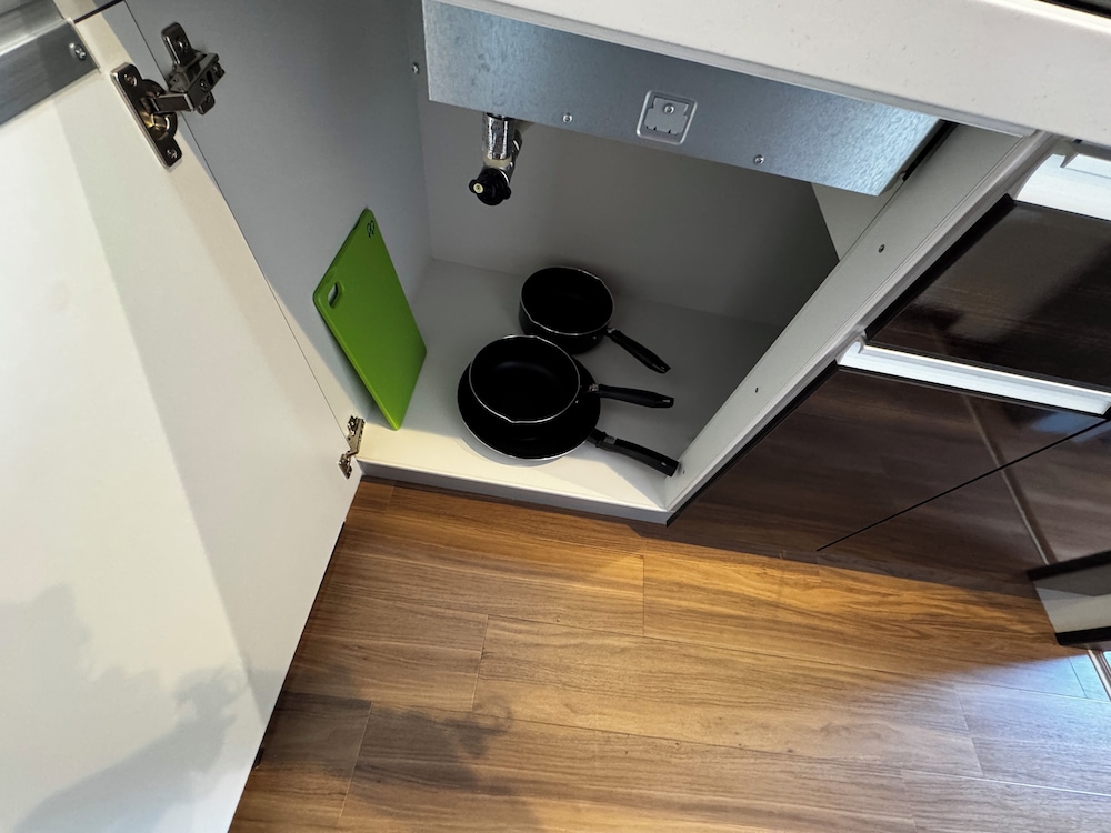 コンフォート アパートメント ラナイ シティビュー 客室9 | 夕日