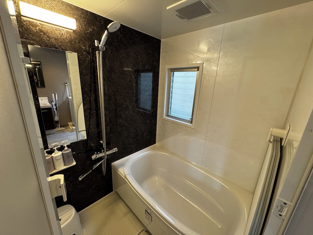 コンフォート アパートメント ラナイ シティビュー 客室26 | 夕日