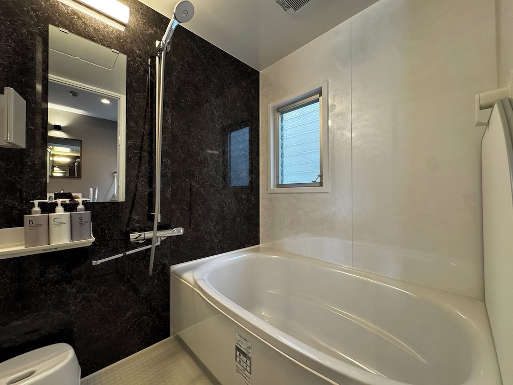 コンフォート アパートメント ラナイ シティビュー 客室14 | 夕日