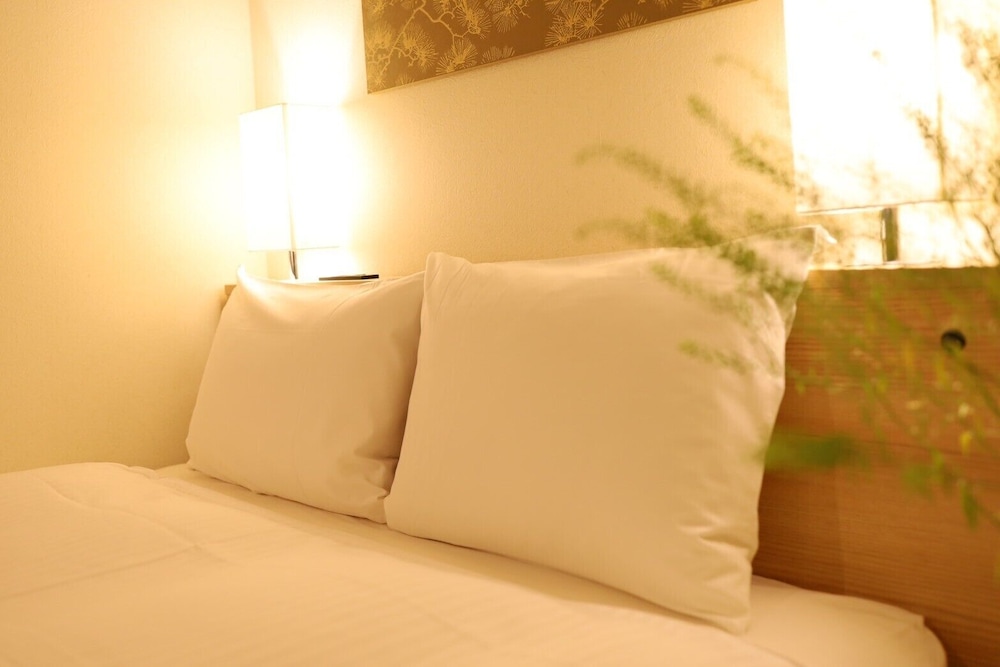 ベーシック 4 人部屋 客室2 | エクセレントホテル