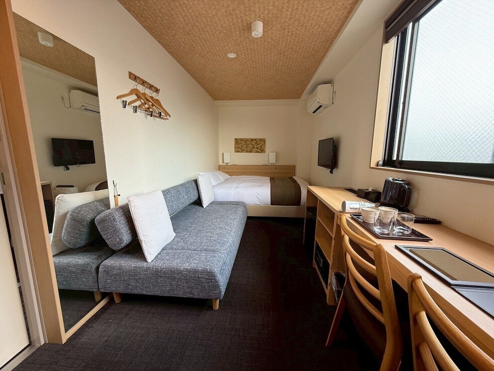 ベーシック 4 人部屋 客室3 | エクセレントホテル