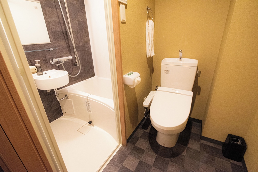 ベーシック ツインルーム バスルーム2 | エクセレントホテル