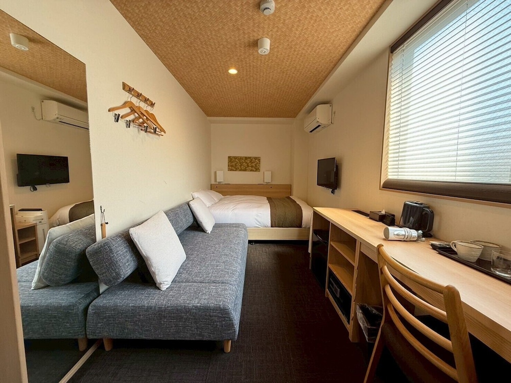 ベーシック 4 人部屋 客室15 | エクセレントホテル