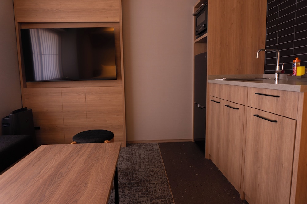 スーペリアルーム5禁煙 専用キッチン0 | Premium Apart MONday GINZA EAST