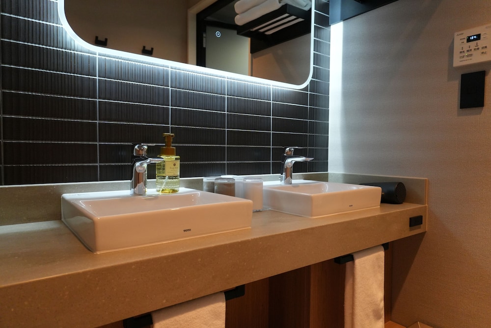 1ベッドルーム スイート5 禁煙 客室1 | Premium Apart MONday GINZA EAST