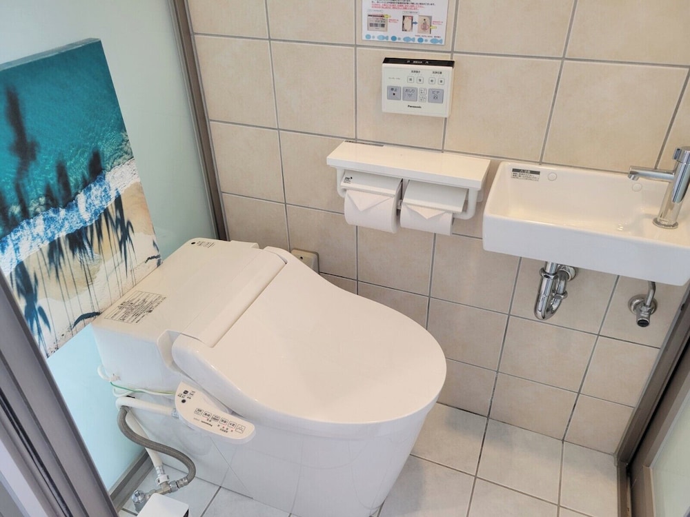 スタジオ 禁煙 バスルーム2 | New Normal Condo in KENCHOMINAMIGUCHI