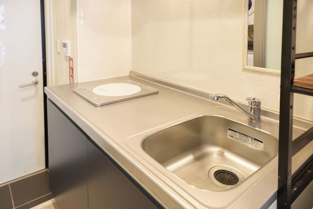 デラックス スイート 禁煙 専用キッチン0 | New Normal Condo in KENCHOMINAMIGUCHI