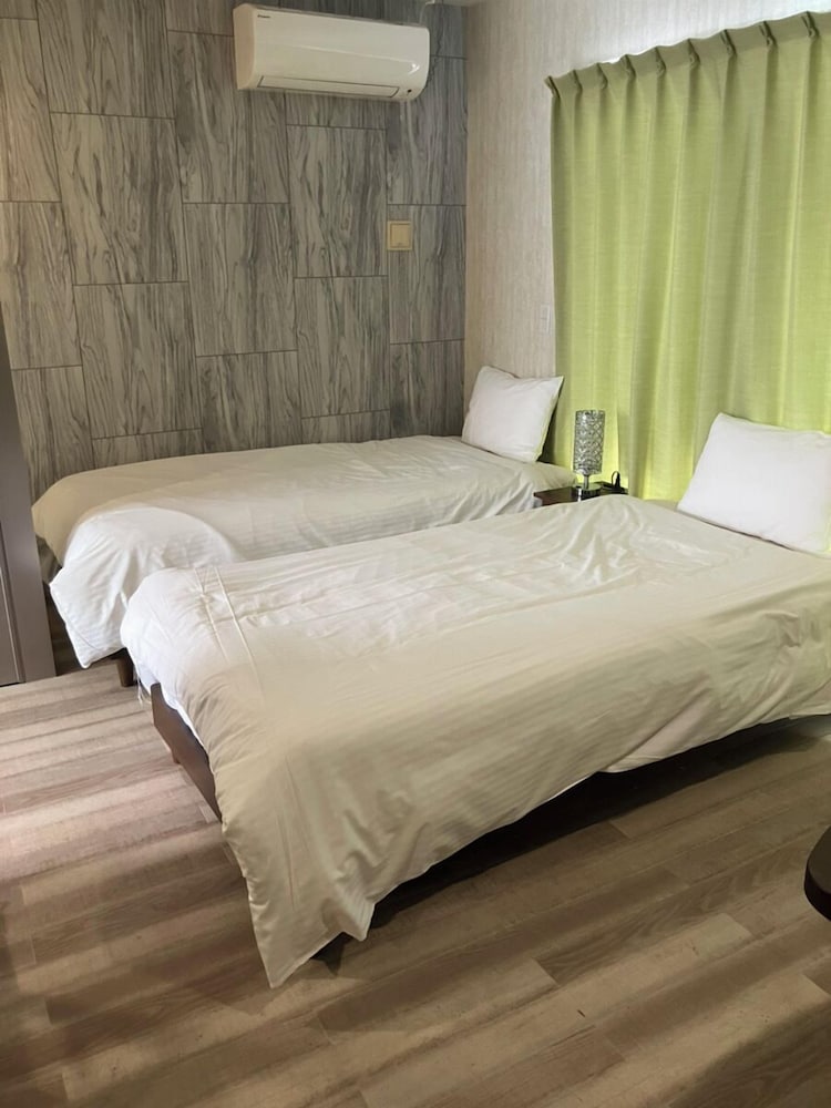 デラックス スイート 禁煙 客室1 | New Normal Condo in KENCHOMINAMIGUCHI