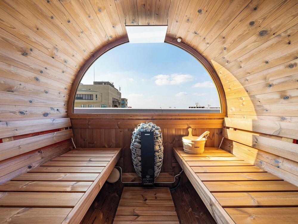 プライベートサウナ・ジャグジー付き スイートルーム 禁煙 テラス / パティオ0 | レイサー沖縄那覇美栄橋