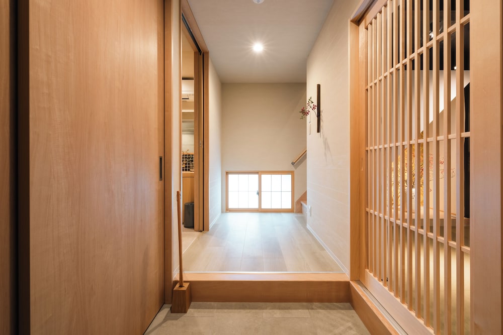 METAL 禁煙 客室2 | GOKAN KOTOHIRA