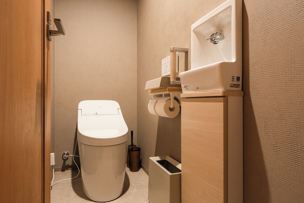 WOOD 禁煙 バスルーム2 | GOKAN KOTOHIRA