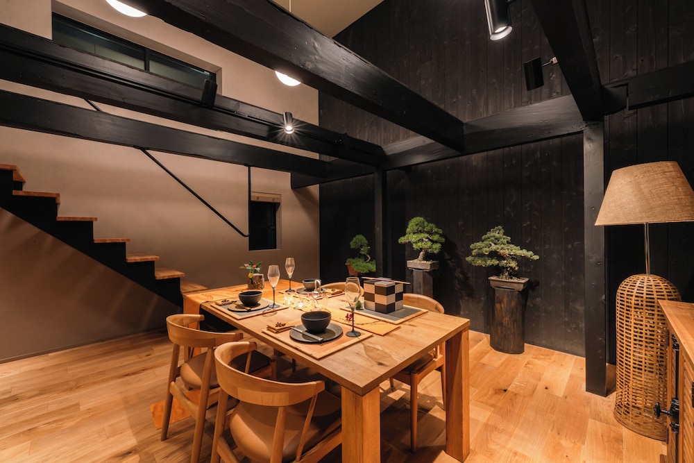 WOOD 禁煙 客室3 | GOKAN KOTOHIRA