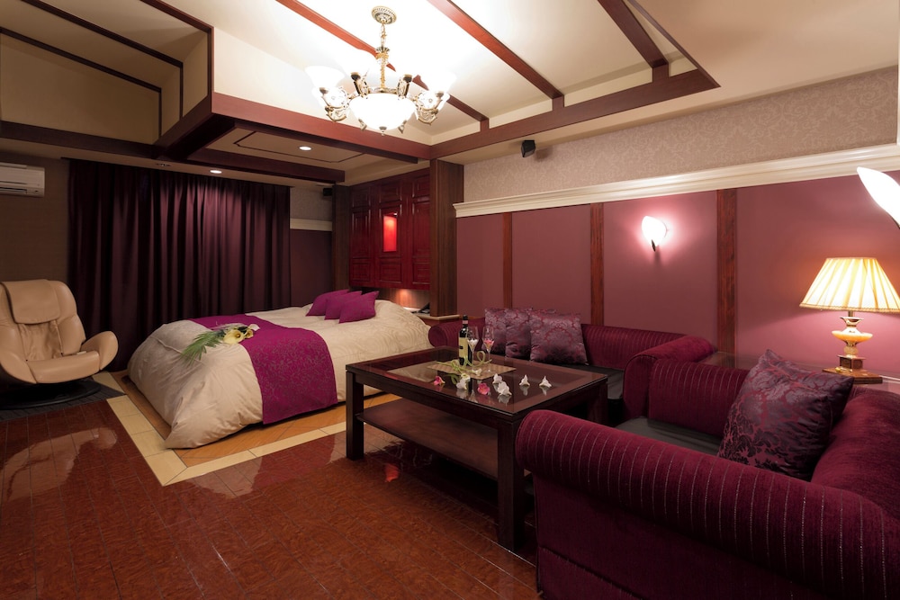 スタンダード ダブルルーム キングベッド 1 台 客室2 | ホテルベノアリゾート