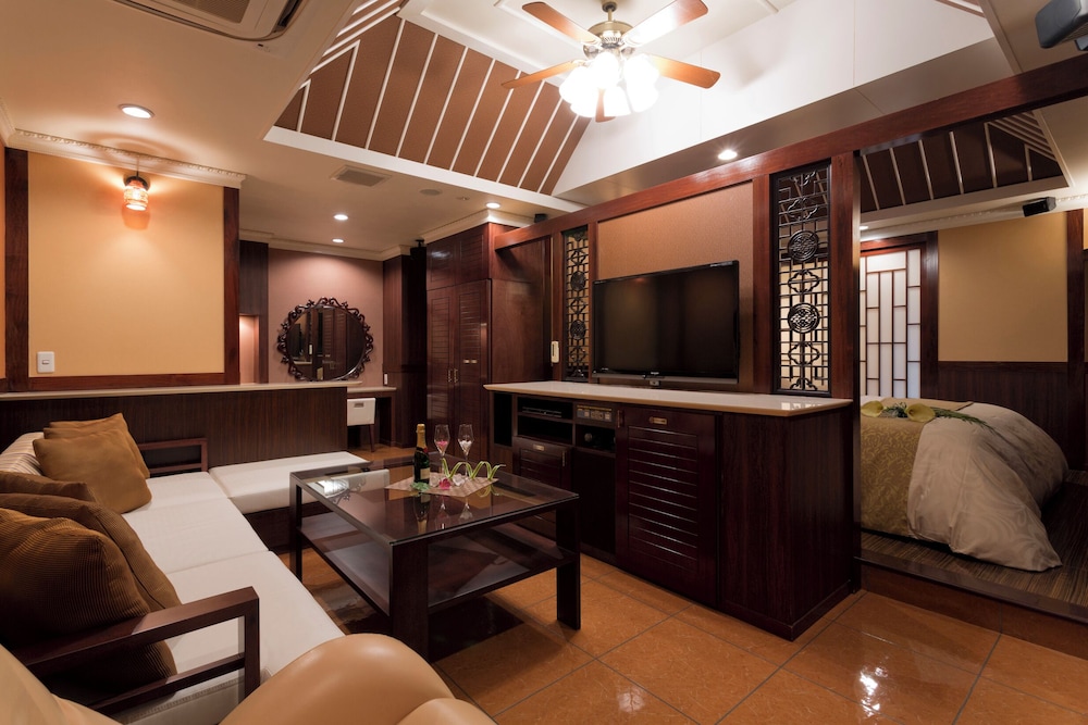 ロイヤル ダブルルーム 客室3 | ホテルベノアリゾート