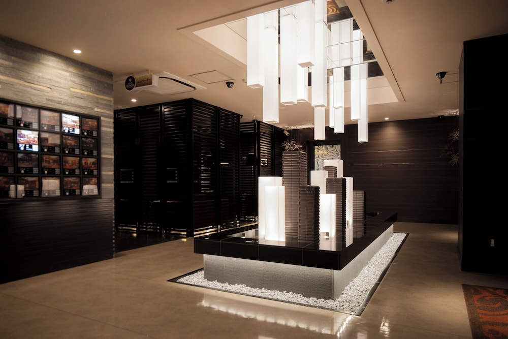 フロント1 | ホテルベノアリゾート