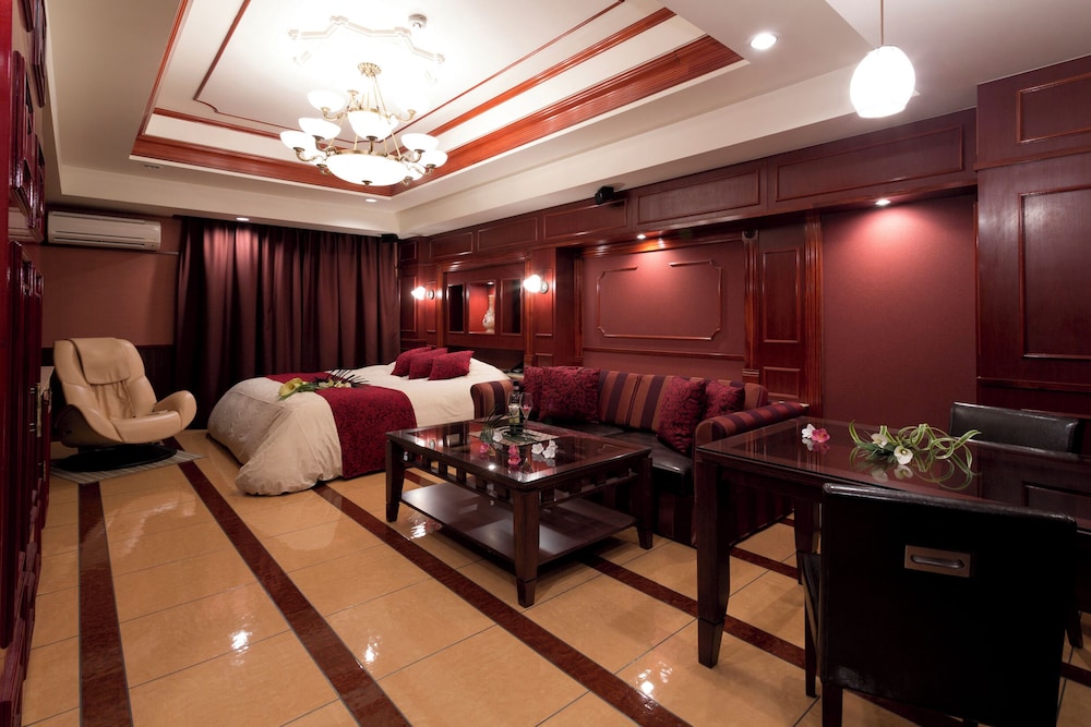 デラックス ダブルルーム 客室2 | ホテルベノアリゾート