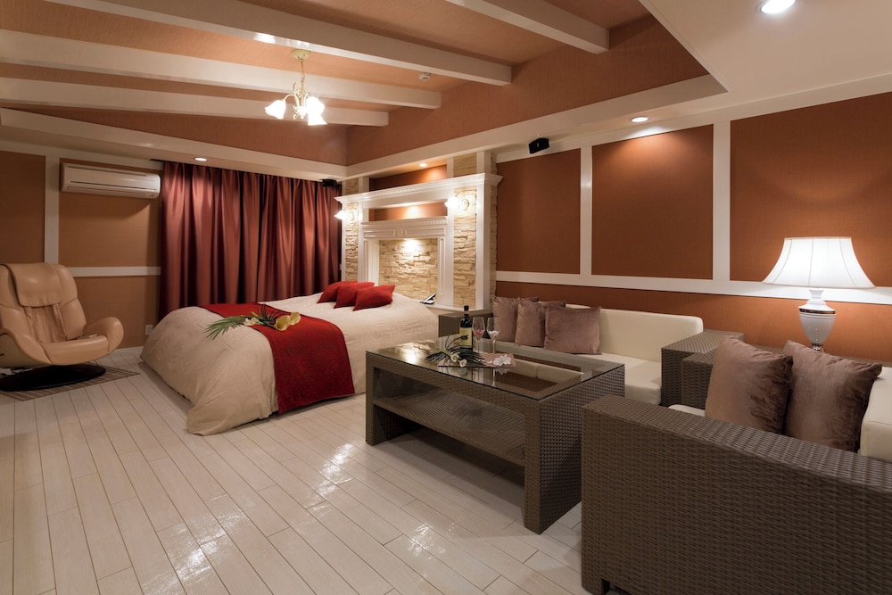 スタンダード ダブルルーム キングベッド 1 台 客室3 | ホテルベノアリゾート