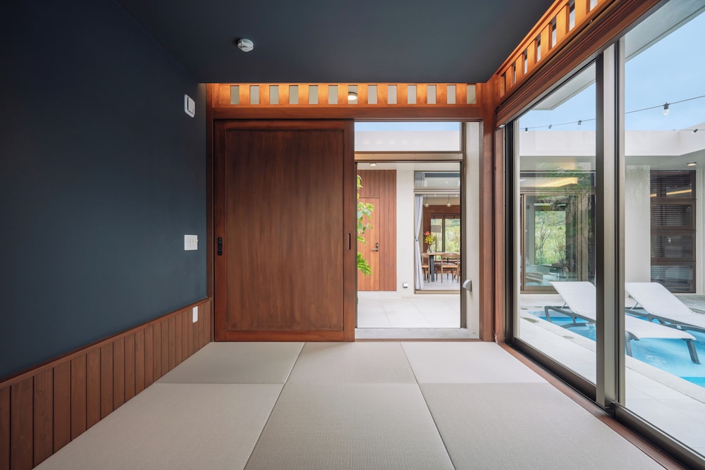 ヴィラ 客室16 | Reflexion Villas GLANZ