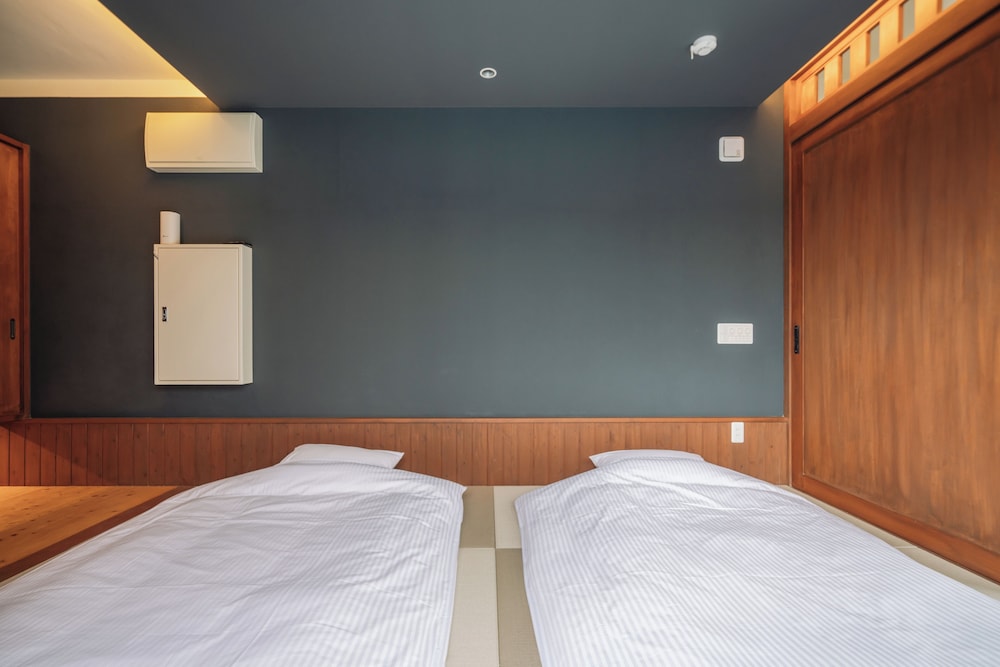 ヴィラ 客室1 | Reflexion Villas GLANZ