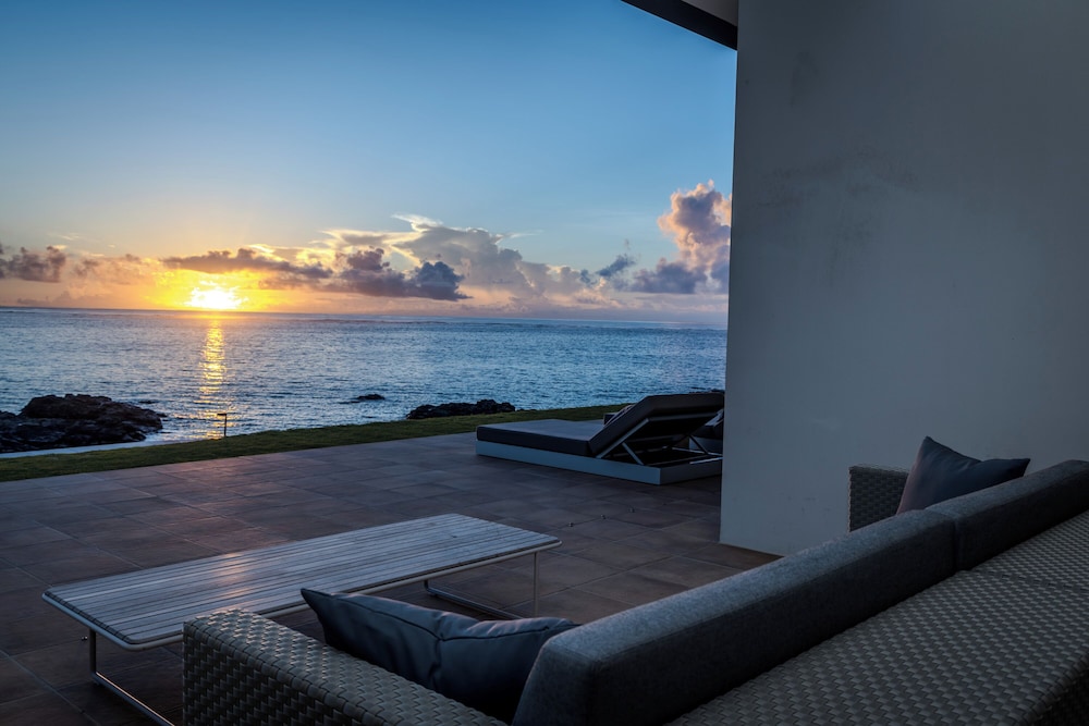 ラグジュアリー ヴィラ テラス / パティオ1 | サンメール与論