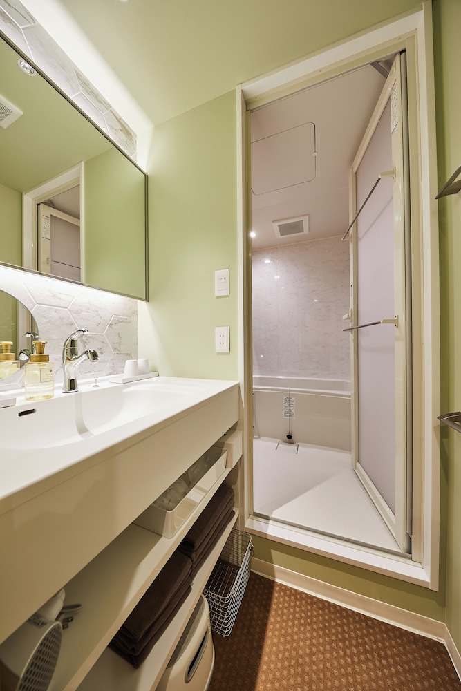 コンフォート 4 人部屋 バスルーム0 | TORACO konohana