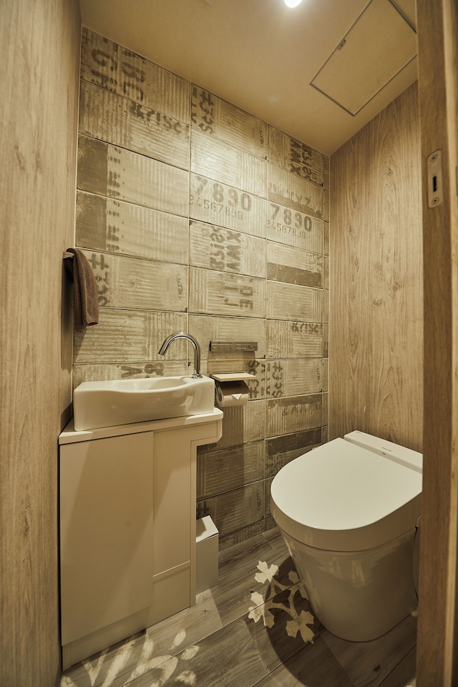 4 人部屋 バスルーム0 | TORACO konohana