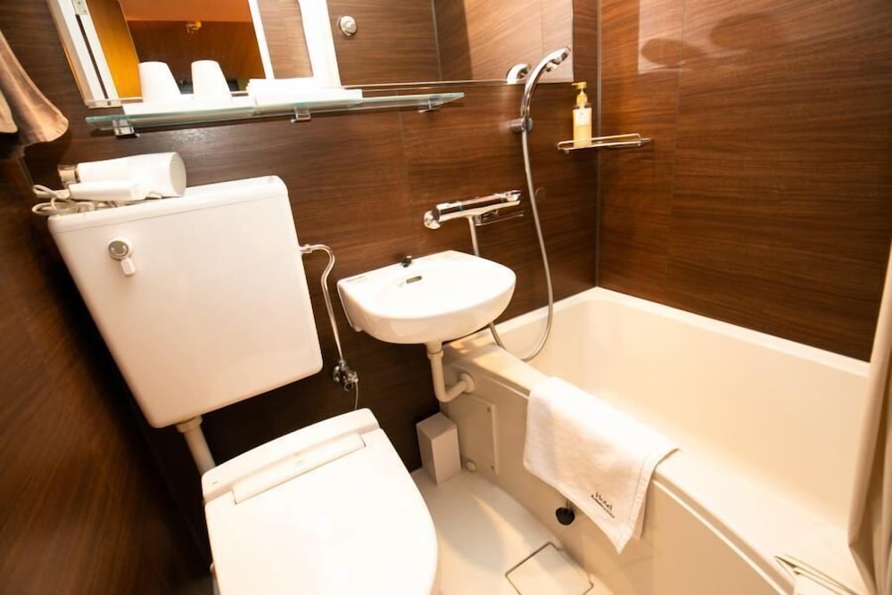 ベーシック ツインルーム バスルーム0 | TORACO konohana