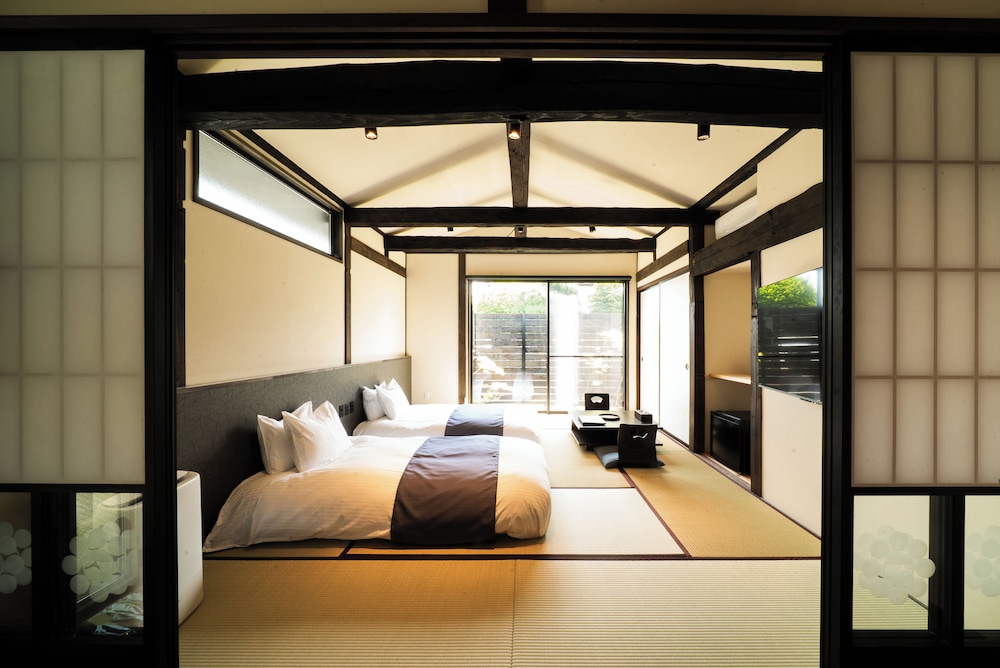 ツインルーム | HAPPOYA (八方屋)