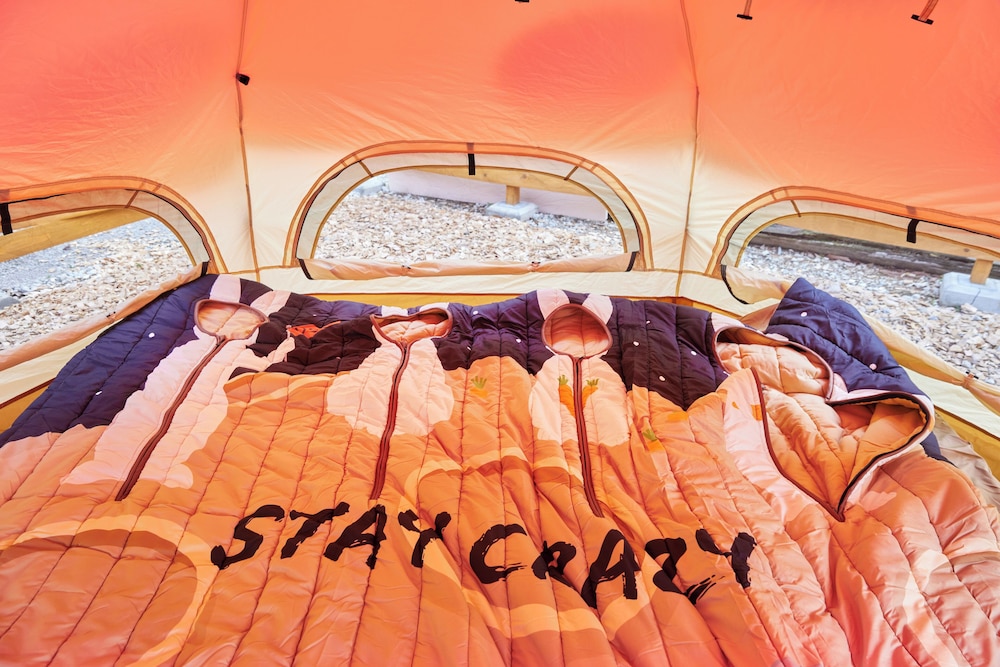 昴-Subaru 最大10名(室内6名、屋外テント泊:4名)テント貸し出し有料 テラス / パティオ5 | IZA GLAMPING 千早赤阪村