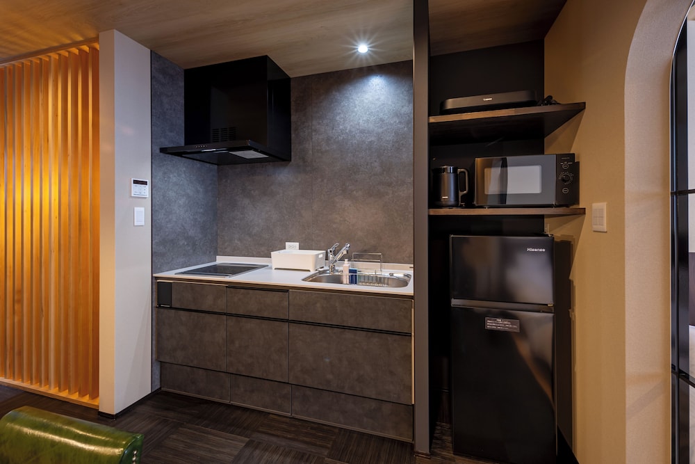 ハウス 専用キッチン1 | 飛騨まちやど 芥子