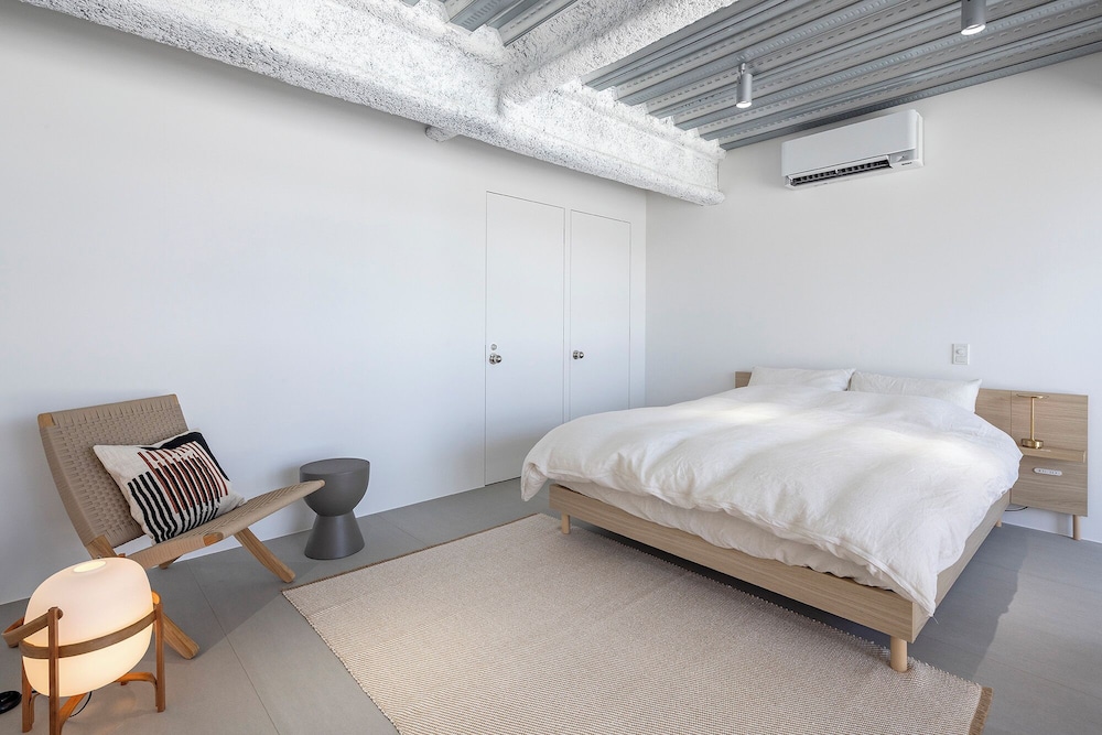 部屋番号314 プレミア アパートメント 禁煙 シティビュー 客室4 | まえばしガレリア