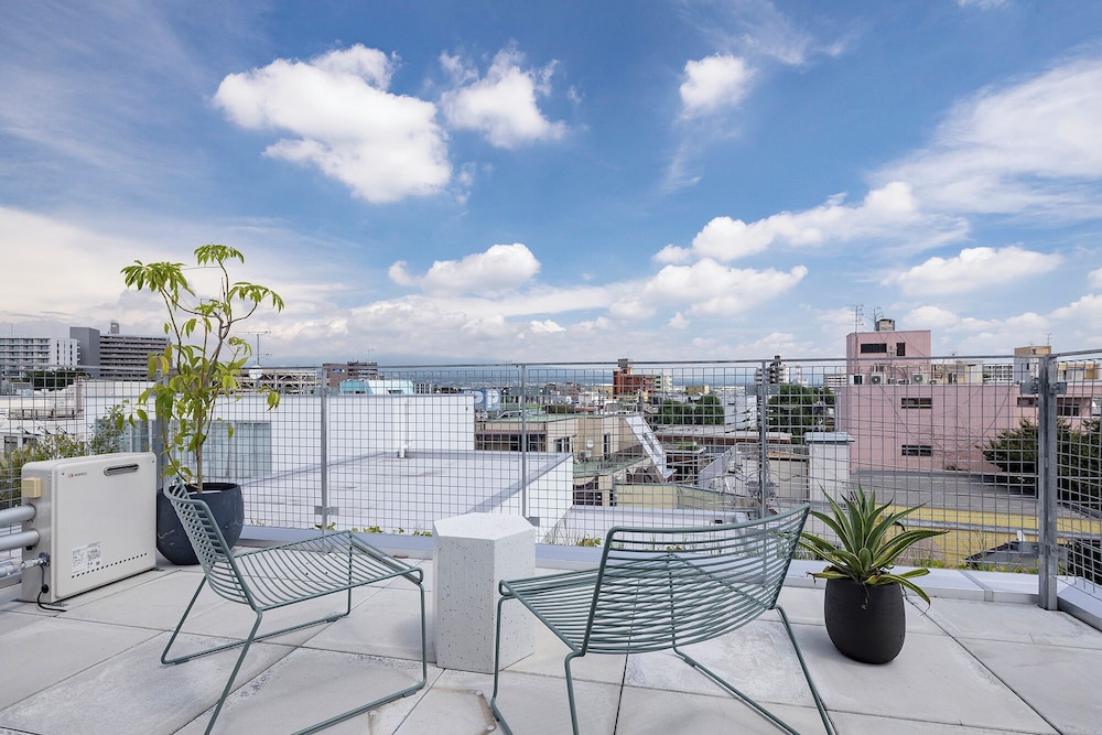 部屋番号314 プレミア アパートメント 禁煙 シティビュー バルコニーからの眺望0 | まえばしガレリア