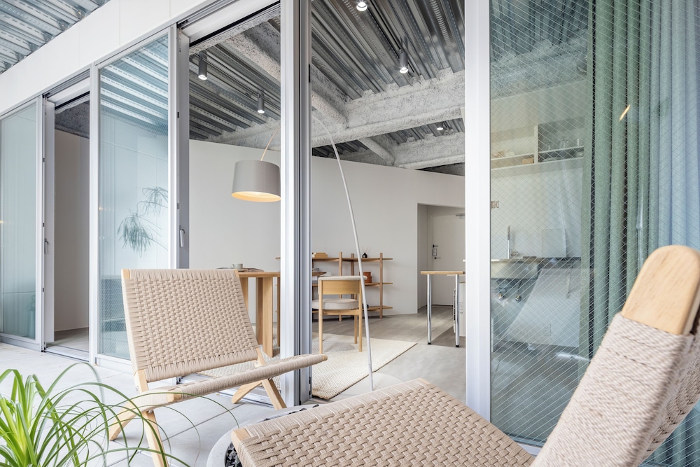 スーペリア アパートメント 1 ベッドルーム 禁煙 テラス / パティオ0 | まえばしガレリア