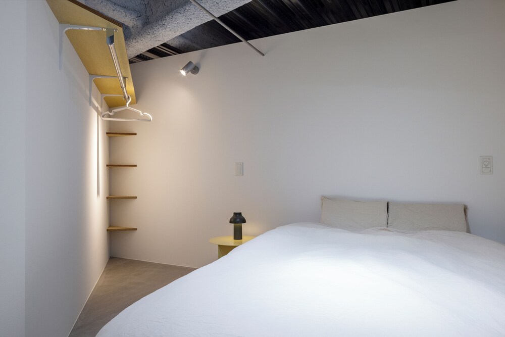 部屋番号203 ダブルルーム バルコニー付禁煙 客室7 | まえばしガレリア