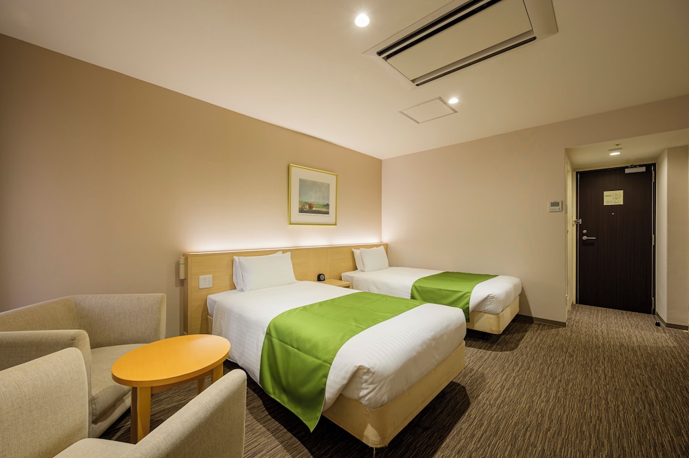 デラックス ツインルーム 禁煙 シティビュー 客室2 | ホテルザセブン熊本