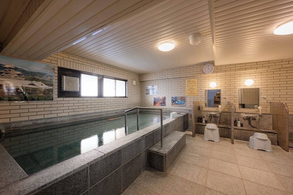 スタンダード ダブルルーム 禁煙 シティビュー バスルーム1 | ホテルザセブン熊本