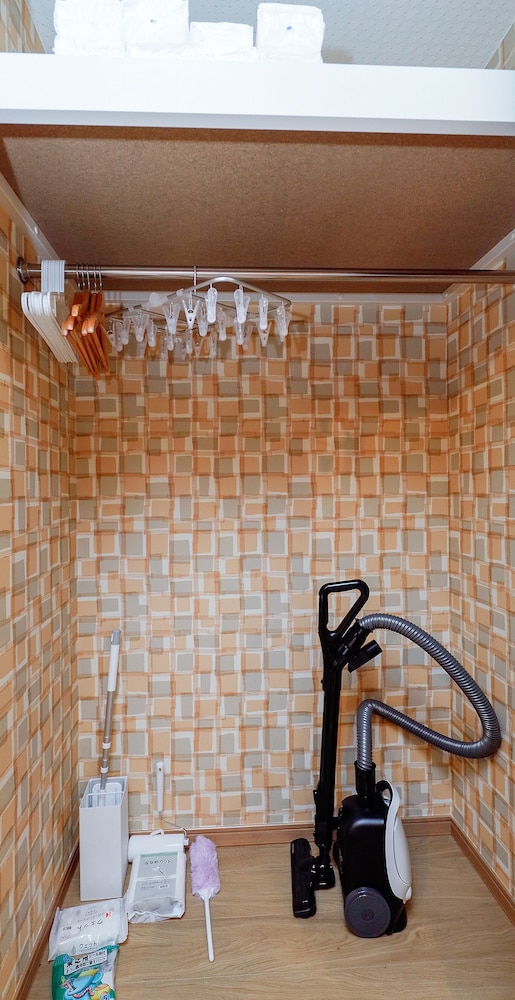 1F(7p) 禁煙 リビング エリア4 | ドミール世田谷 by Tranova