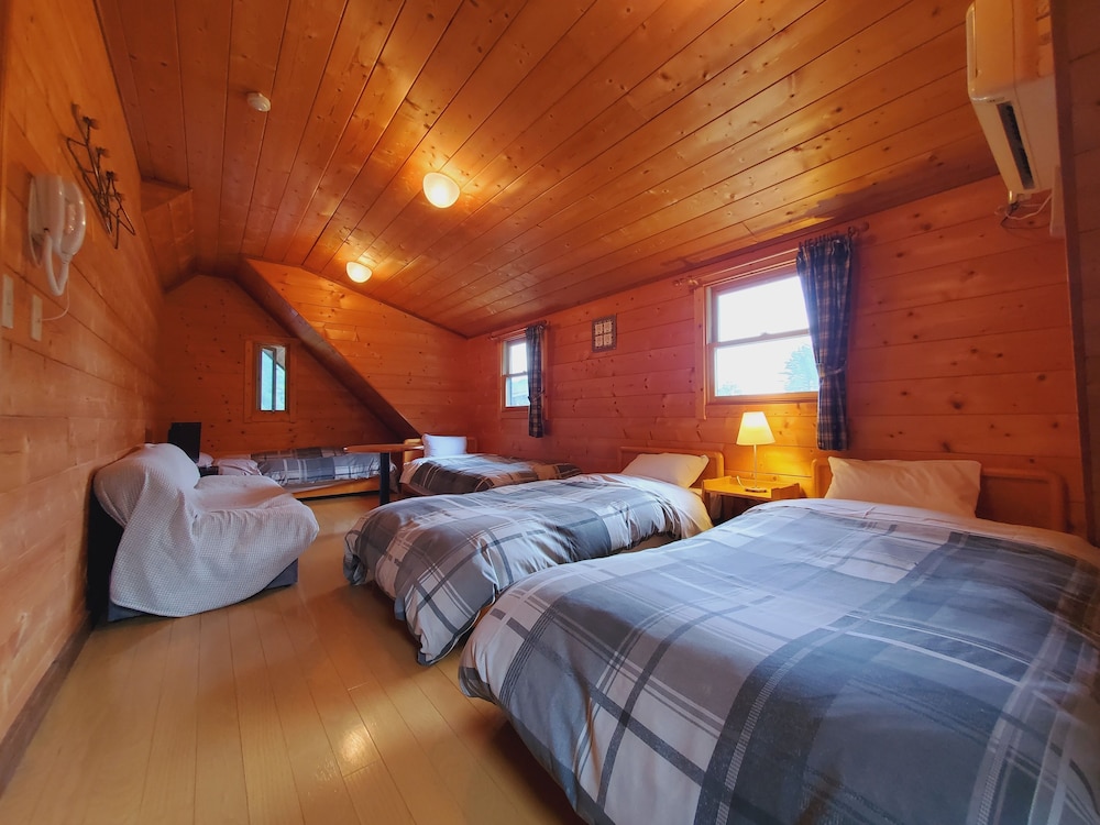 ログハウス フォース & ソファーベッド 禁煙 | Pension J－HOUSE