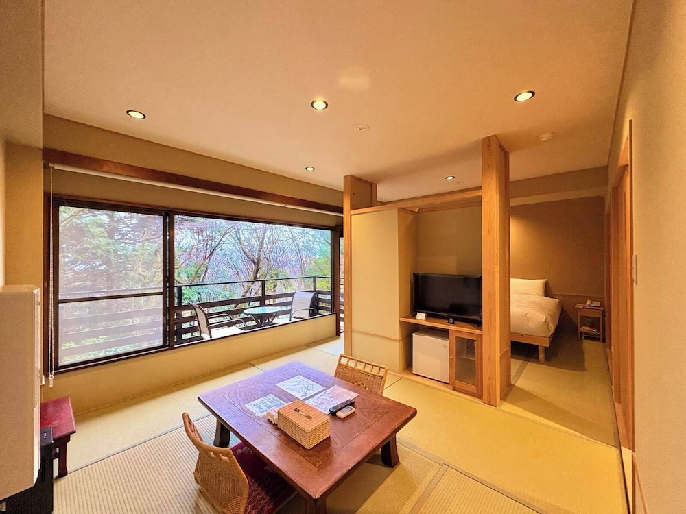 ジュニアスイートルーム 禁煙 客室2 | 箱根茶寮金時